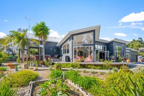 Photo of property in 84a Scott Road, Stanmore Bay, Whangaparaoa, 0932