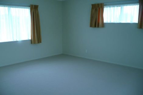 Photo of property in 16 Aufidius Place, Pukekohe, 2120