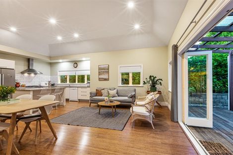 Photo of property in 10 High Street, Devonport, Auckland, 0624