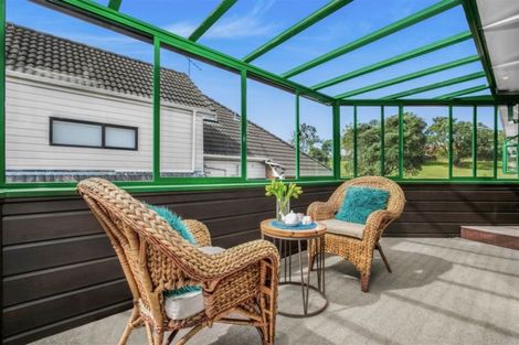 Photo of property in 2/44 Loloma Drive, Half Moon Bay, Auckland, 2012