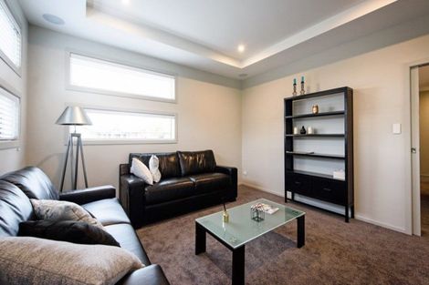 Photo of property in 162 Pacific Drive, Fitzherbert, Palmerston North, 4410