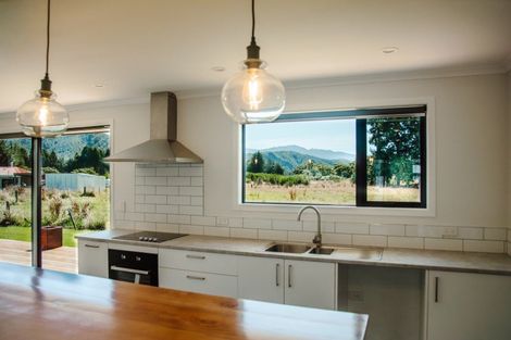 Photo of property in 5 Wicken Place, Reefton, 7830