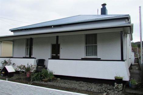 Photo of property in 31 Murray Street, Greymouth, 7805
