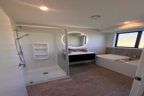 Photo of property in 100 Waipunahau Road, Waikanae, 5036