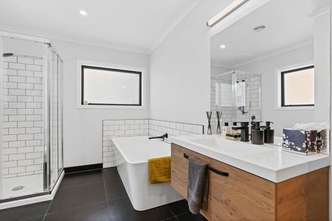 Photo of property in 45 Burgundy Drive, Martinborough, 5711