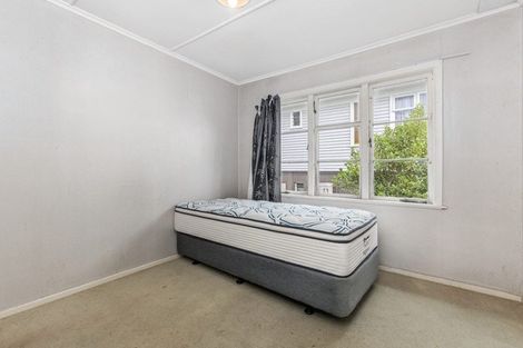 Photo of property in 16 Brains Road, Kelston, Auckland, 0602
