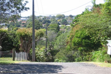 Photo of property in 3/149 Rangatira Road, Beach Haven, Auckland, 0626