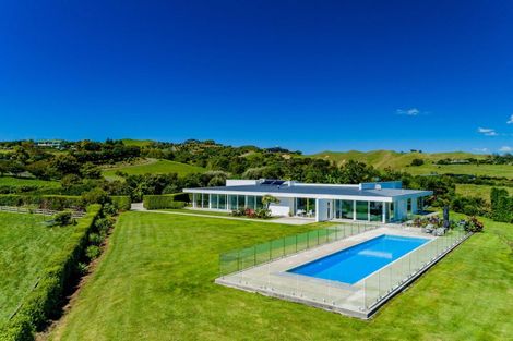 Photo of property in 55 Tuki Tuki Hills Road, Haumoana, 4180