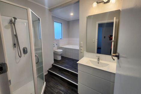 Photo of property in 18 Major Drive, Kelson, Lower Hutt, 5010