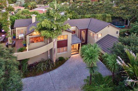 Photo of property in 53 Staincross Street, Green Bay, Auckland, 0604