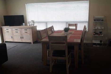 Photo of property in 3 Aotea Drive, Aotea, Porirua, 5024