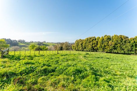 Photo of property in 65 Annett Road, Kumeu, 0891