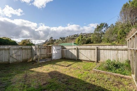 Photo of property in 35 Hindmarsh Street, Johnsonville, Wellington, 6037