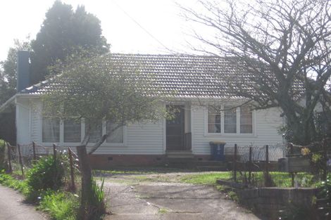 Photo of property in 23 Smythe Road, Henderson, Auckland, 0612