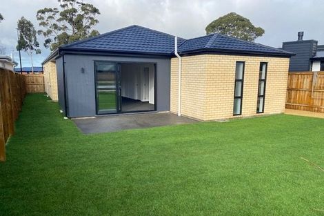 Photo of property in 18 John Raven Lane, Woodend, 7610