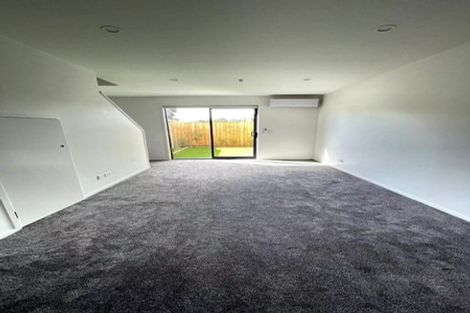 Photo of property in 7/14 Wilsher Crescent, Henderson, Auckland, 0612