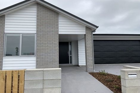 Photo of property in 52 Crown Street, Papamoa, 3118