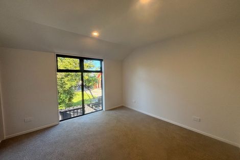 Photo of property in 2/86 Holly Road, St Albans, Christchurch, 8014