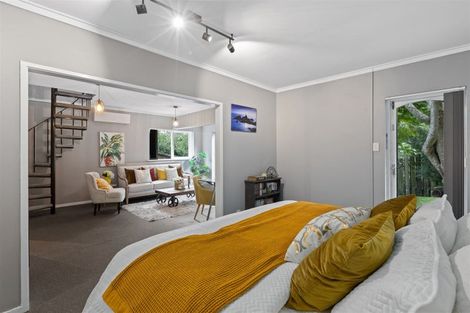 Photo of property in 2/36 Greendale Spur, Glenfield, Auckland, 0629