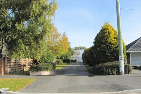 Photo of property in 2/23 Hamilton Avenue, Ilam, Christchurch, 8041