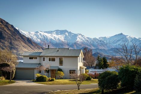Photo of property in 97 Hunter Crescent, Wanaka, 9305