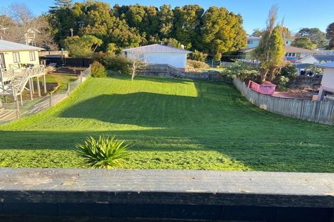 Photo of property in 3 Adriatic Avenue, Henderson, Auckland, 0612