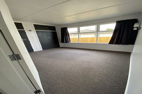 Photo of property in 16 Wavell Crescent, Lansdowne, Masterton, 5810