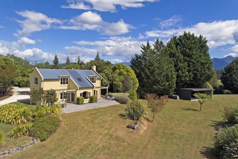 Photo of property in 202 Holdaway Road, Lower Moutere, Upper Moutere, 7175