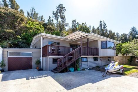 Photo of property in 123 Park Avenue, Whangamata, 3620