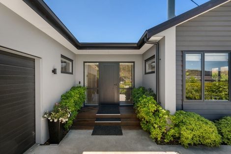 Photo of property in 45 Mount Linton Avenue, Wanaka, 9305