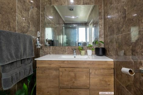 Photo of property in 61a Cobham Crescent, Kelston, Auckland, 0602