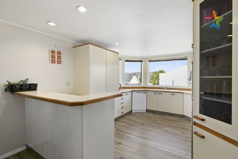 Photo of property in 7 Panorama Grove, Harbour View, Lower Hutt, 5010