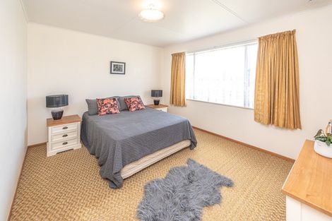 Photo of property in 4 Mosston Road, Castlecliff, Whanganui, 4501