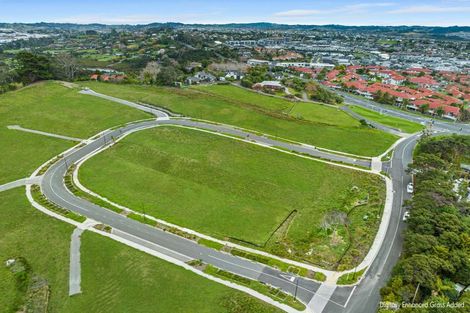 Photo of property in 15 Awanui Road, Red Beach, 0932