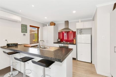 Photo of property in 11 Gallaghan Close, Wigram, Christchurch, 8042