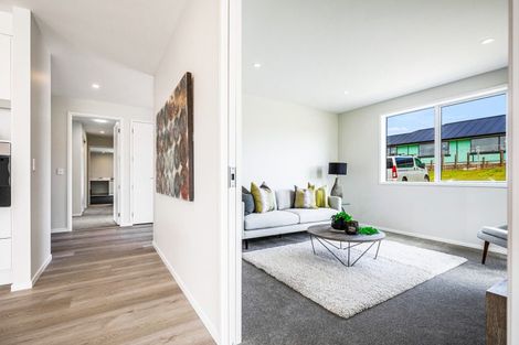 Photo of property in 95 Glenvar Ridge Road, Long Bay, Auckland, 0630