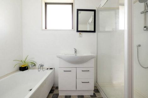 Photo of property in 12 Walpole Street, Leamington, Cambridge, 3432