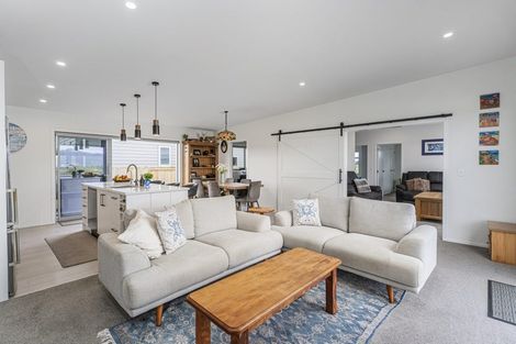 Photo of property in 110 Hamiora Street, Matarangi, 3592