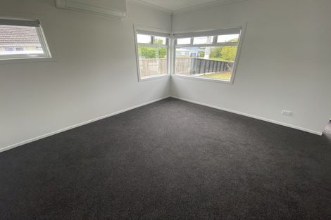 Photo of property in 95 Bartholomew Road, Levin, 5510