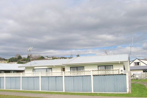 Photo of property in 21 Solomon Street, Brookfield, Tauranga, 3110