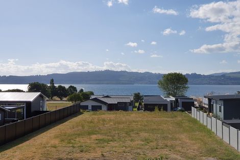 Photo of property in 20 Kurapoto Lane, Rainbow Point, Taupo, 3330