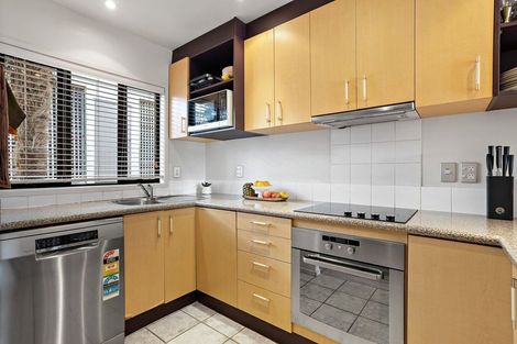 Photo of property in The Grange, 25/92 Bush Road, Albany, Auckland, 0632