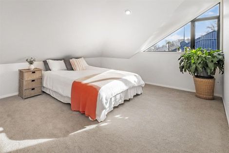 Photo of property in 1/24 Blighs Road, Strowan, Christchurch, 8052