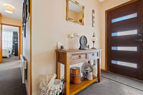 Photo of property in 21 Clipper Place, Redwood, Christchurch, 8051