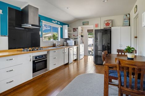 Photo of property in 9 Ward Street, Springlands, Blenheim, 7201