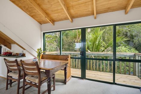 Photo of property in 102 Taylor Road, Waimauku, 0882
