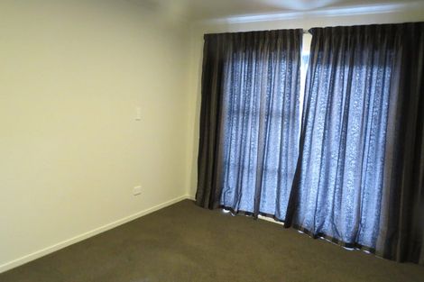 Photo of property in 16 Ladeira Place, Fitzroy, Hamilton, 3206