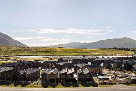 Photo of property in 33 Ryan Loop, Jacks Point, 9371