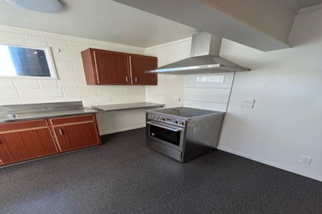 Photo of property in 35 Scarborough Terrace, Mount Victoria, Wellington, 6011