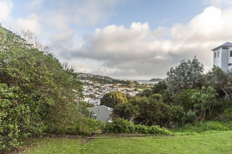 Photo of property in 196 Townsend Road, Miramar, Wellington, 6022